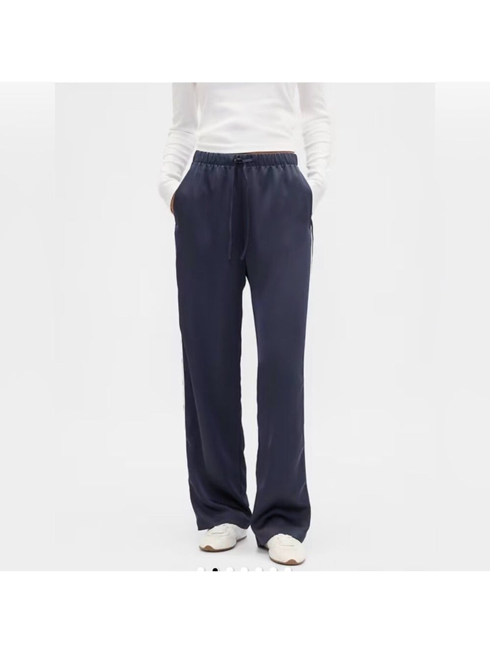 Gap Athleisure Casual Relaxed Satin Straight-Leg Track Pants NWT M Tall Lounge - Picture 2 of 8